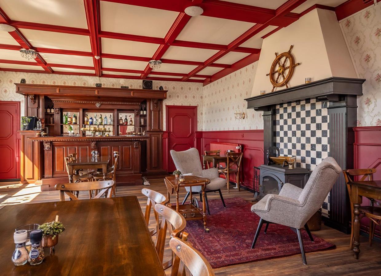 Hotel 'T Gemeentehuis Bedum Luaran gambar